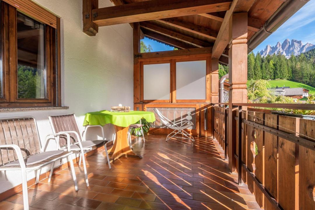 Appartements Pension Sonia Фунес Экстерьер фото