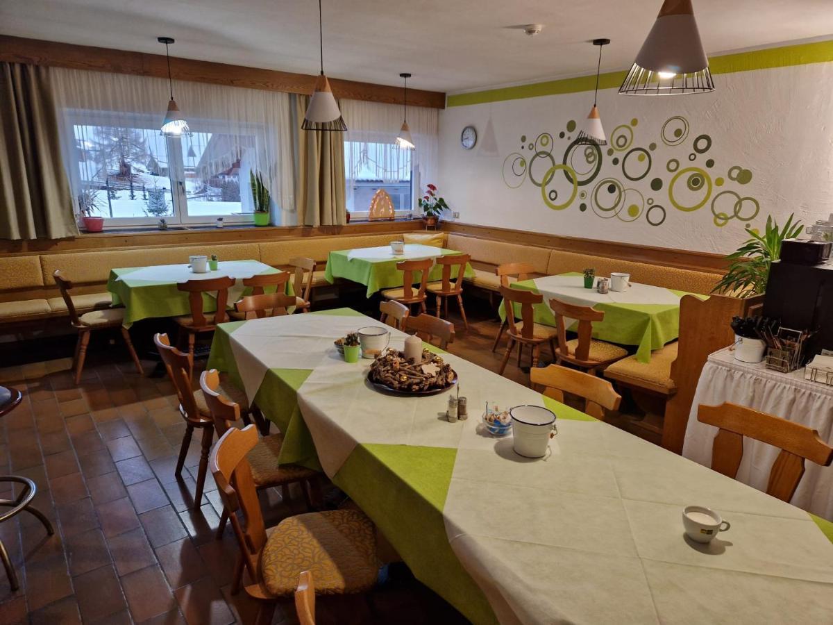 Appartements Pension Sonia Фунес Экстерьер фото